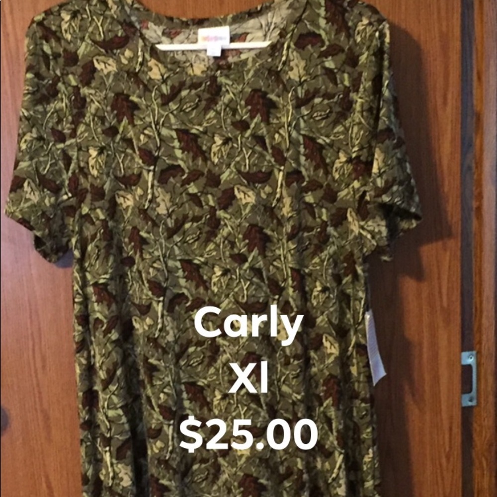 Lularoe Carly